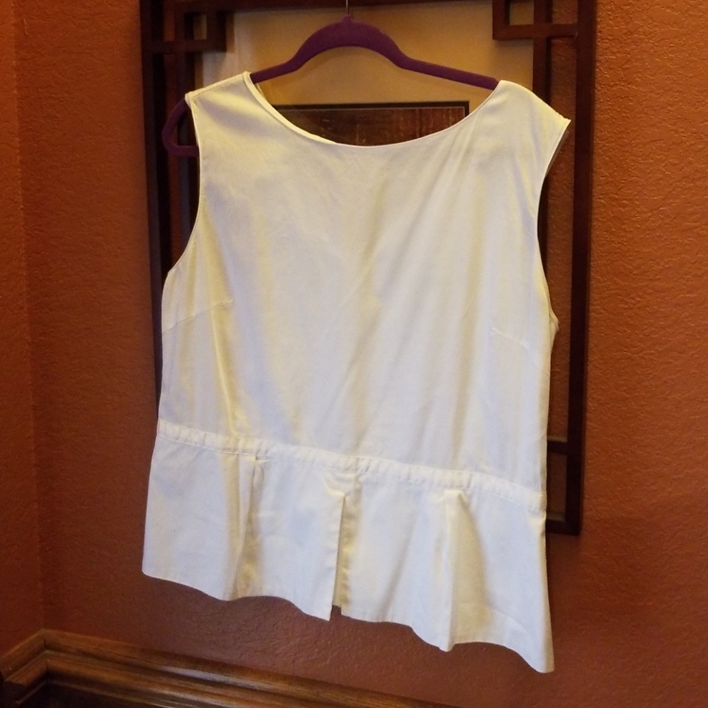 Cute Ralph Lauren top